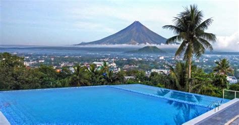 hotel near in mayon volcano